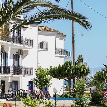 Surf Hotel Vaszilikí Kültér fotó