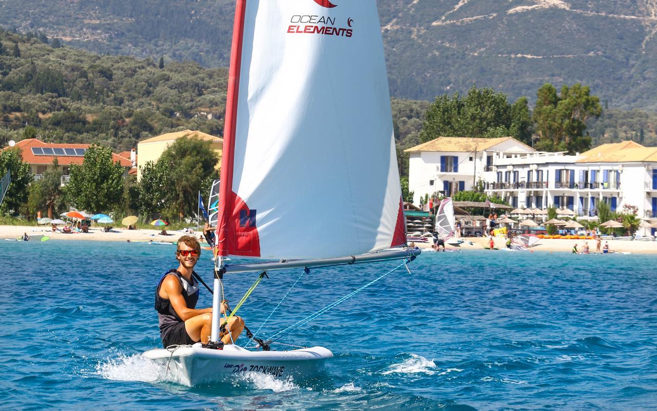 Surf Hotel Vaszilikí Kültér fotó