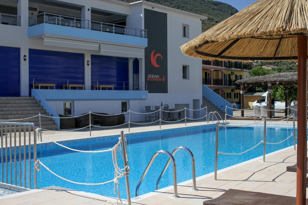 Surf Hotel Vaszilikí Kültér fotó